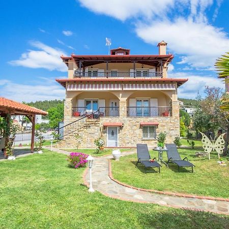 Private 6-Bdrm Villa With Garden 150M To Beach Paradisos Exterior photo